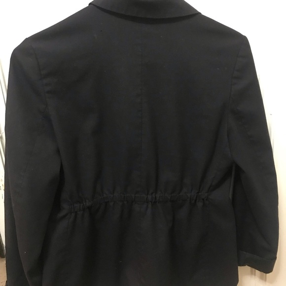 Black blazer. - Picture 3 of 3